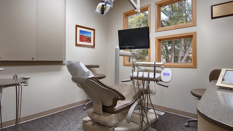 Cary Dental Associates LLC Picture 9