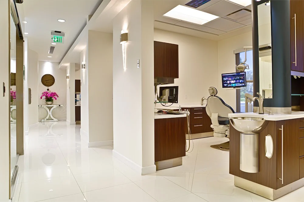 Aria Dental Picture 4