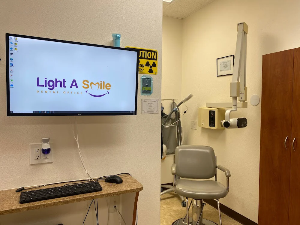 Light A Smile Dental Office Picture 7