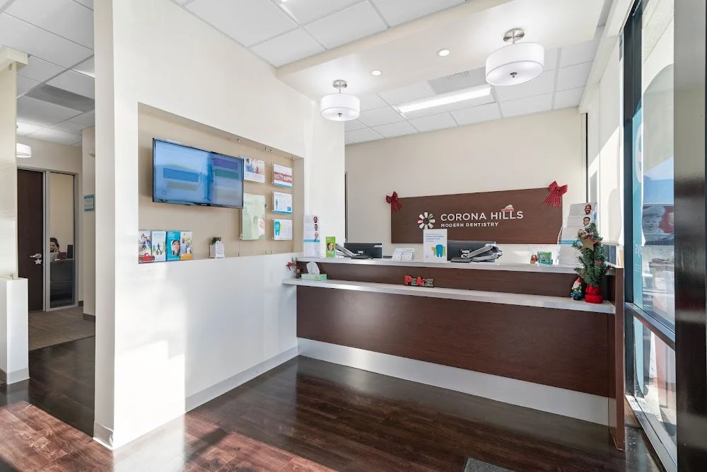 Corona Hills Modern Dentistry and Orthodontics Picture 1