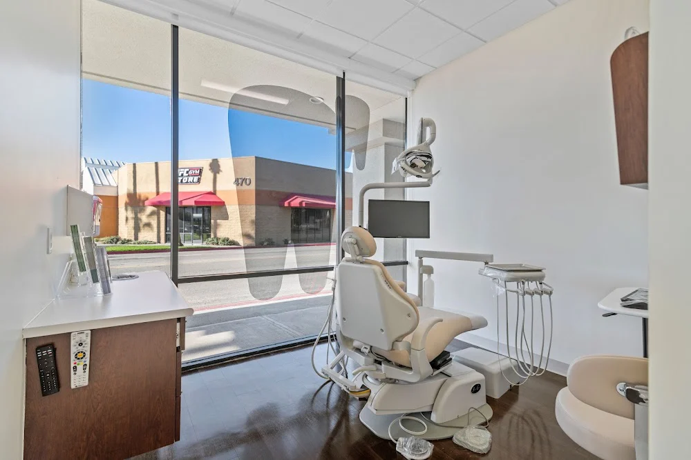 Corona Hills Modern Dentistry and Orthodontics Picture 4