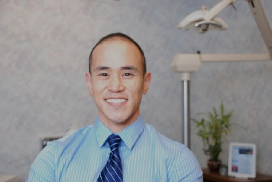 Smiles of Round Lake - Dr Hilehito Gene Lin DDS Picture 3