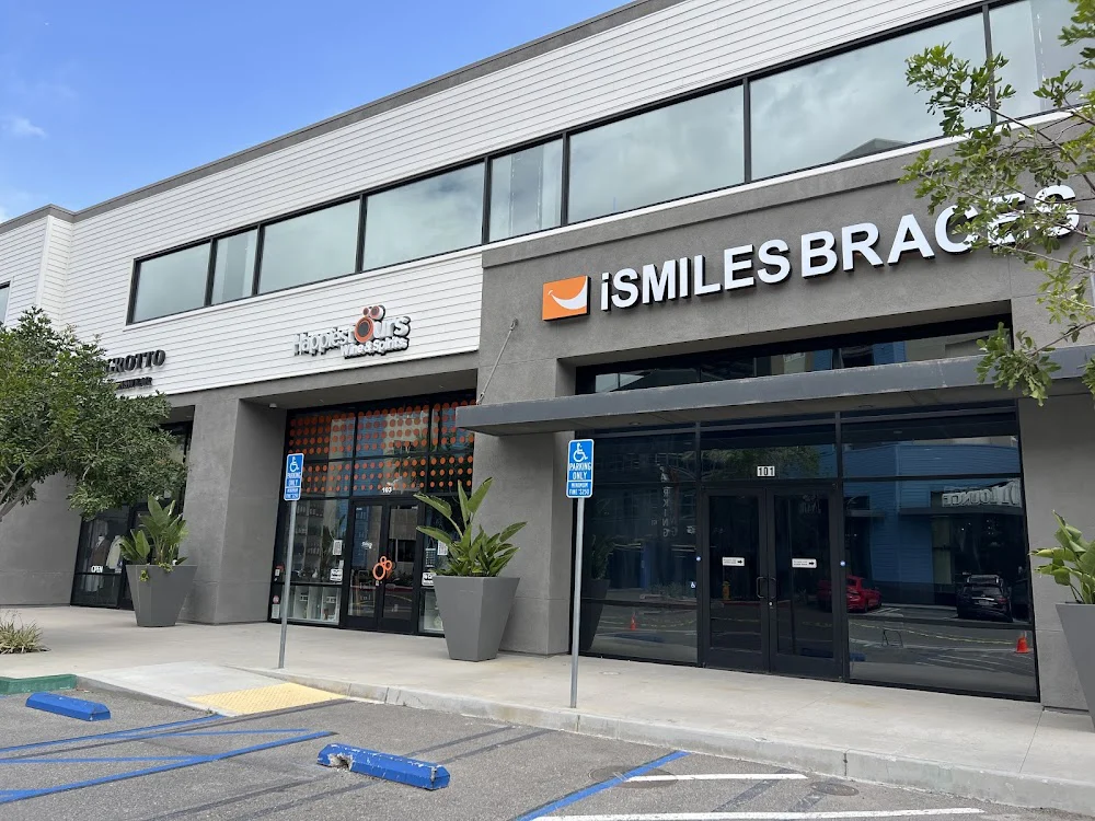 iSmiles Braces Picture 4