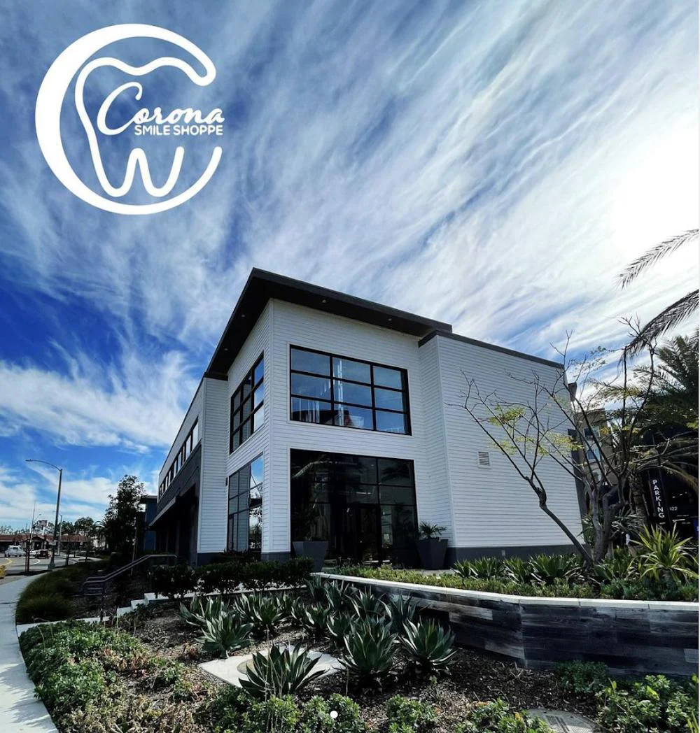 Corona Smile Shoppe Picture 8
