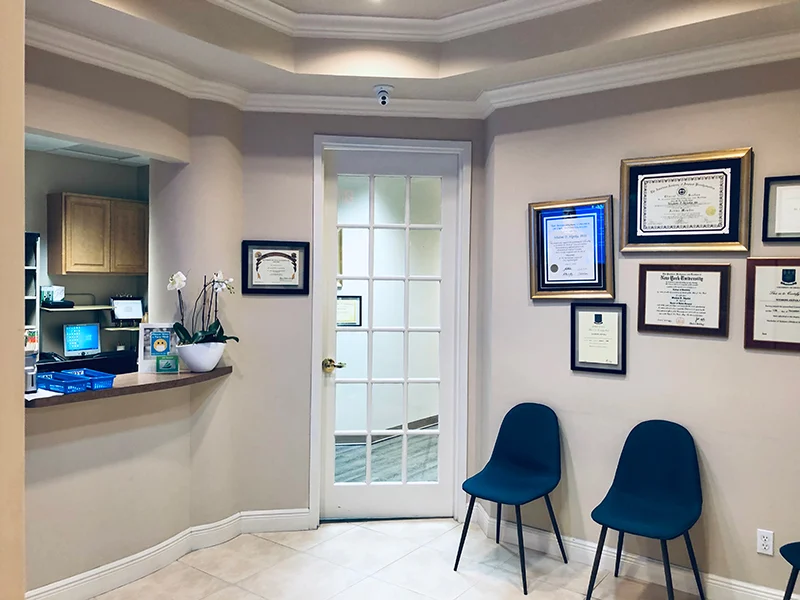 Naples Dental Studio Picture 5