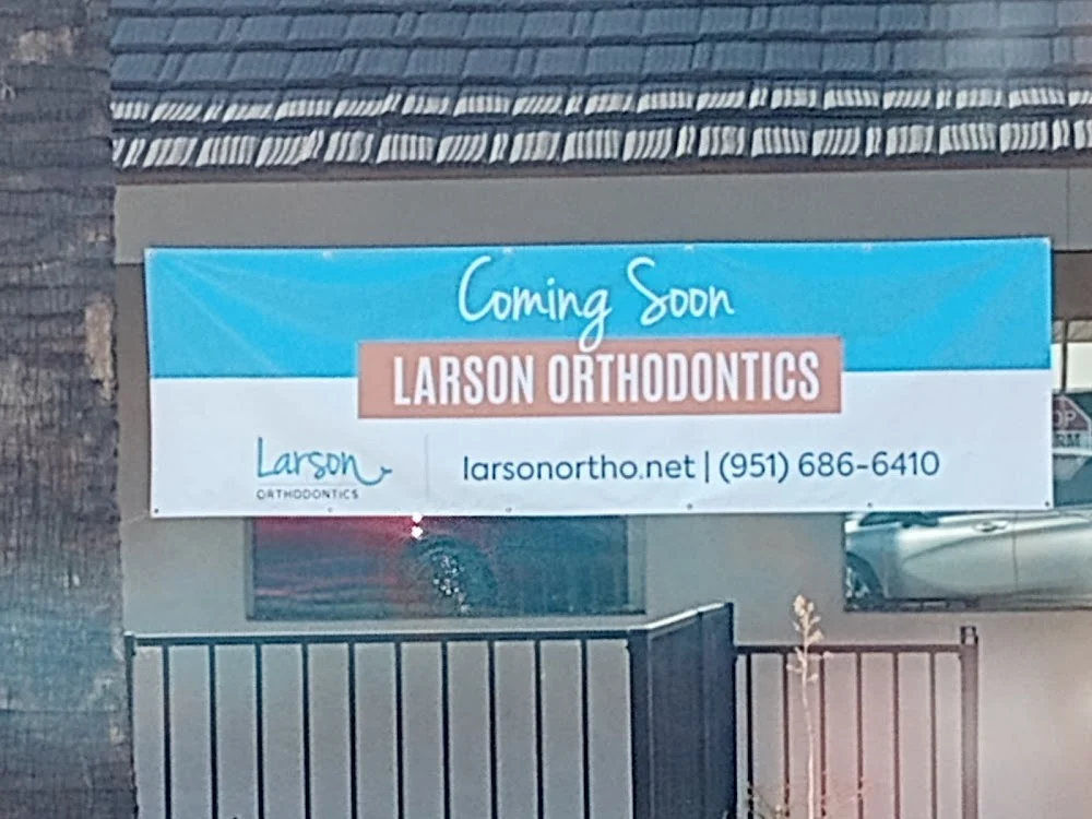 Larson Orthodontics Picture 1