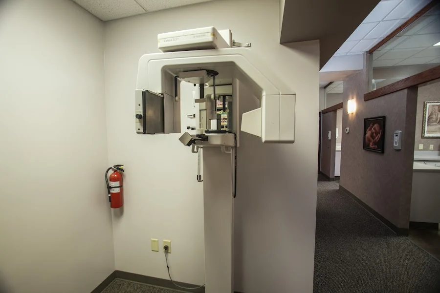 Jungmeyer & Suresh Dental Enterprises LLC Picture 3