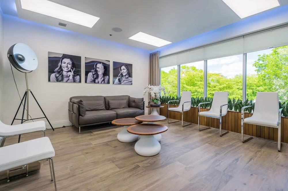 Florida Dental Implant Institute Picture 2