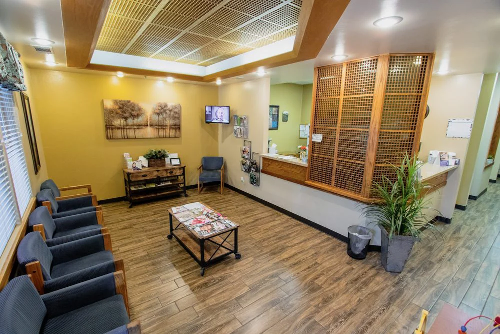 Affordable Dental Fontana Picture 3