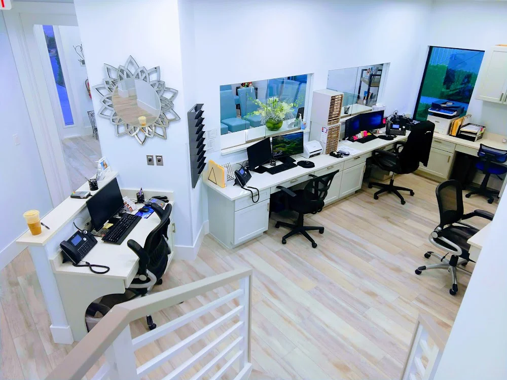 Cameron Dental Studio Picture 3