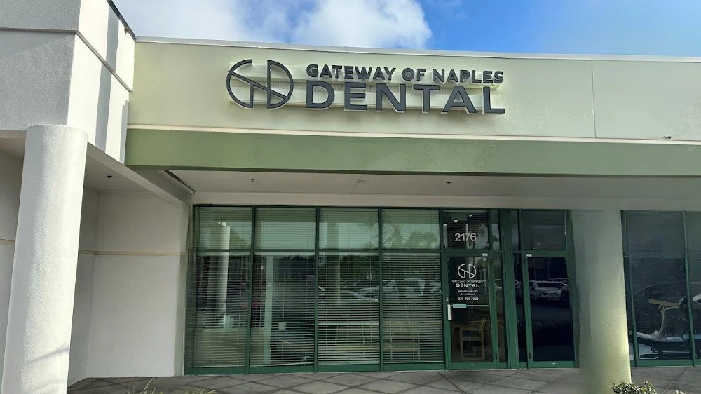 Gateway of Naples Dental Picture 1