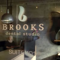 Brooks Dental Studio ico