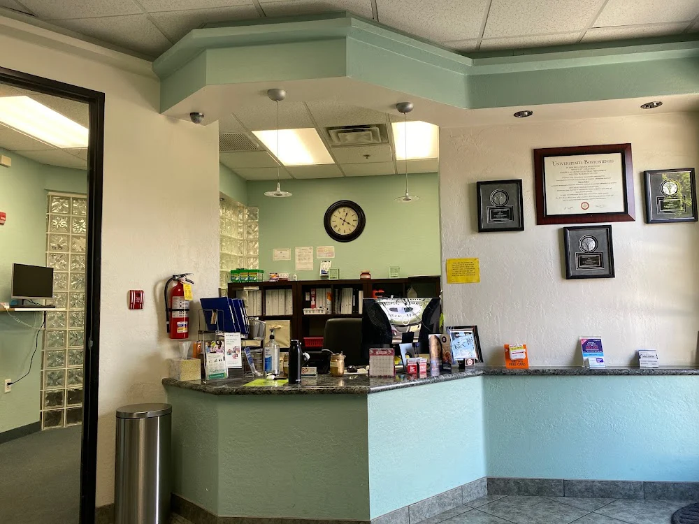 Delux Dental Avondale Picture 3