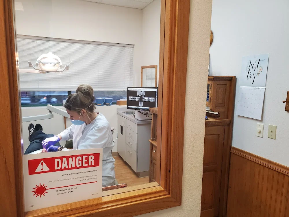 Edgewood Family Dentistry Picture 9