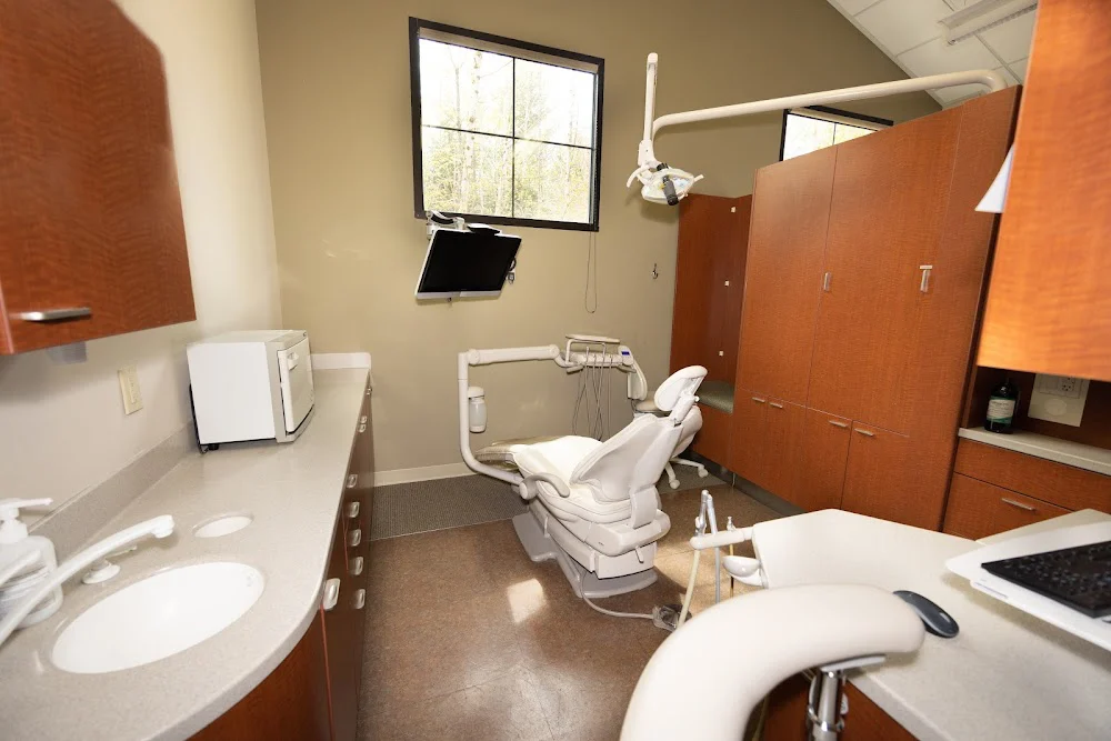 Dr. Negin Nazarian Picture 5