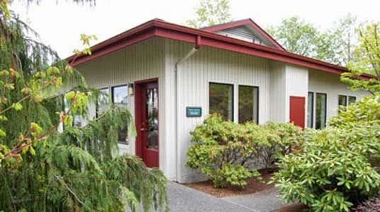 Silver Lake Dental Care: Andrew Sholudko, DMD Picture 1