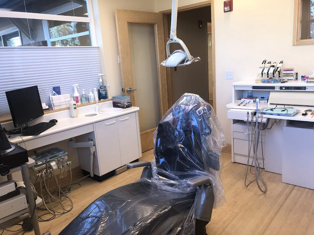 Everett Premier Dentistry: Sumit Makker D.D.S & Andrew Busev D.D.S. Picture 3