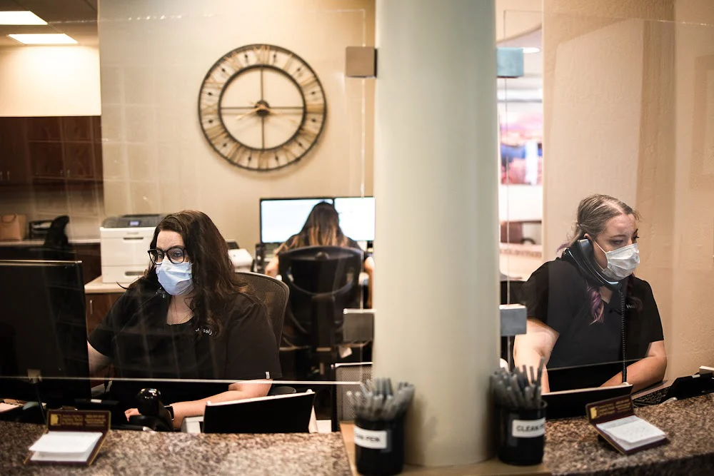 Arizona Center for Oral Surgery Picture 7