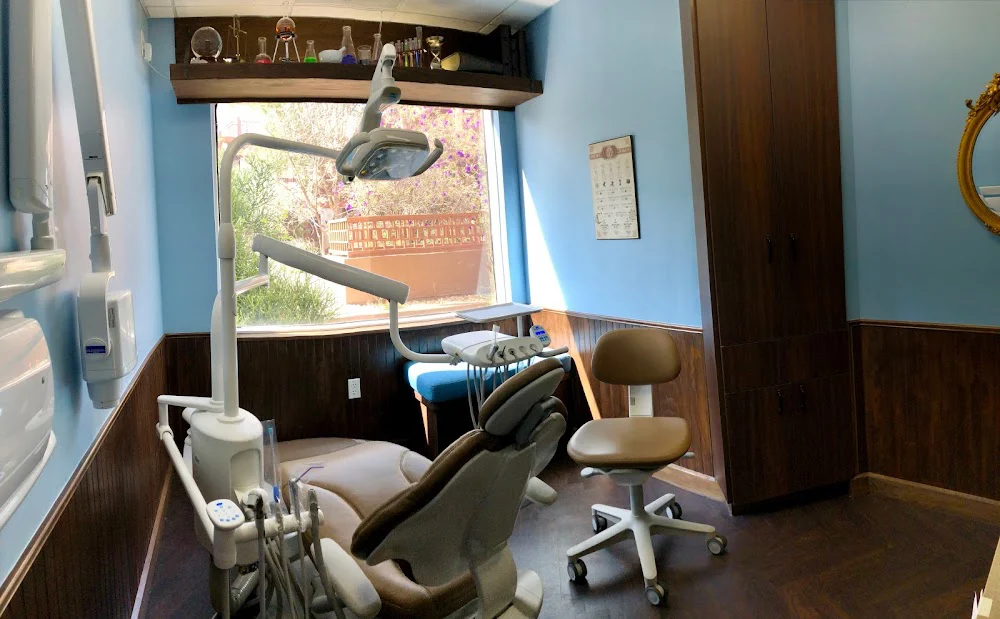 Dr. Christian K. Lee, DDS, MS Picture 6