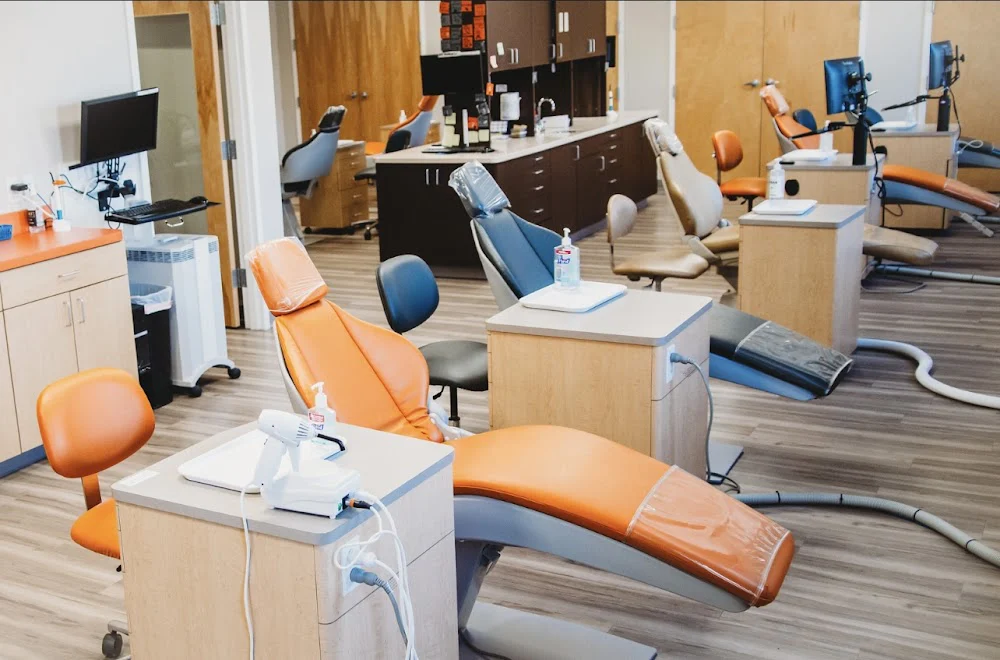 Lower Merion Orthodontics Picture 7