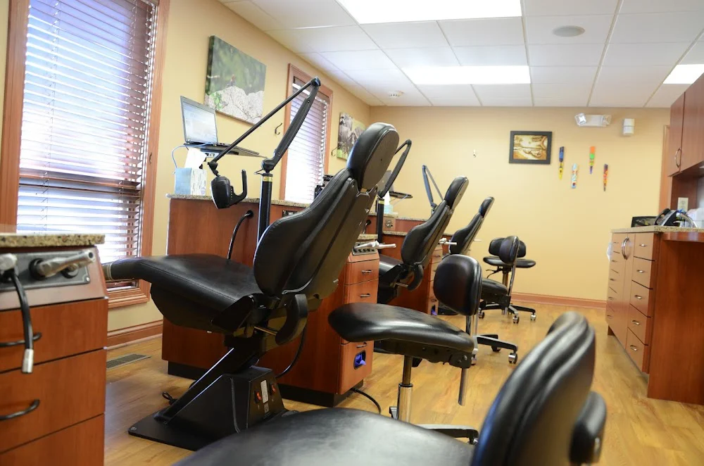 Red and Ritchey Orthodontics - Joliet Picture 2
