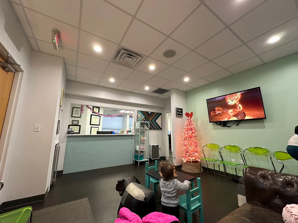 Bitty Bites Pediatric Dentistry Picture 1