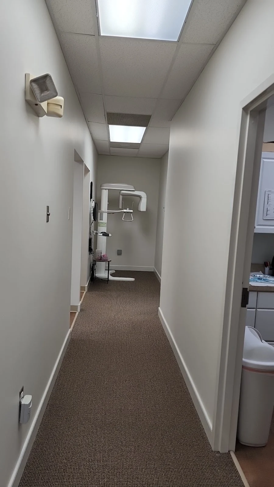 Lee Angus, Jr. DDS Picture 3