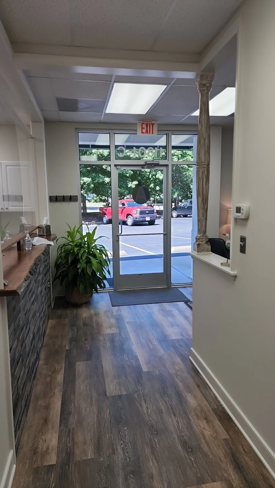 Lee Angus, Jr. DDS Picture 1