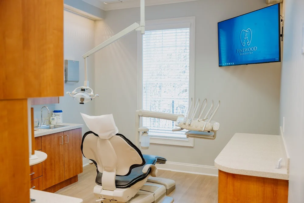 Pinewood Dentistry Cumming Picture 6
