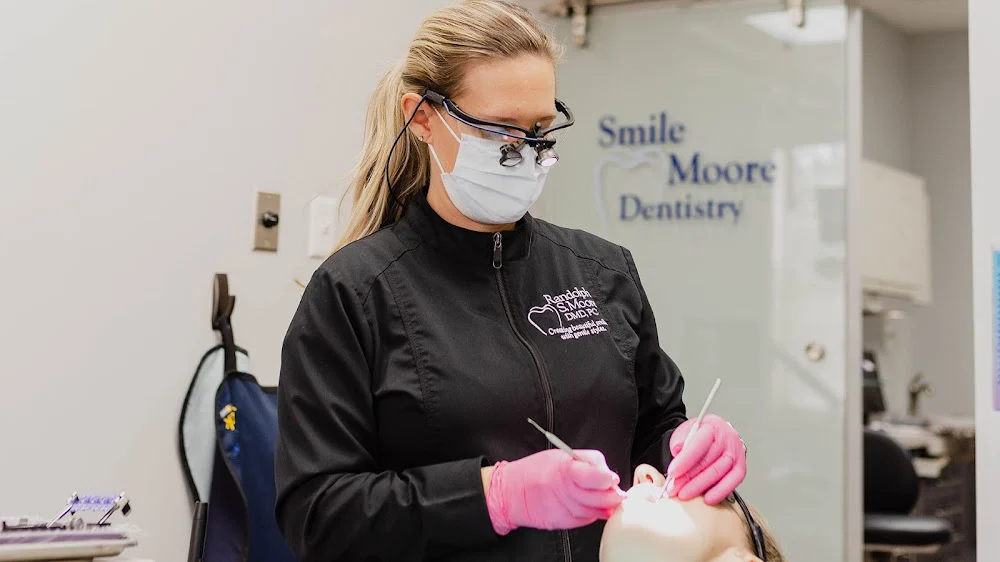 Smile Moore Dentistry: Randolph Moore DMD Picture 4
