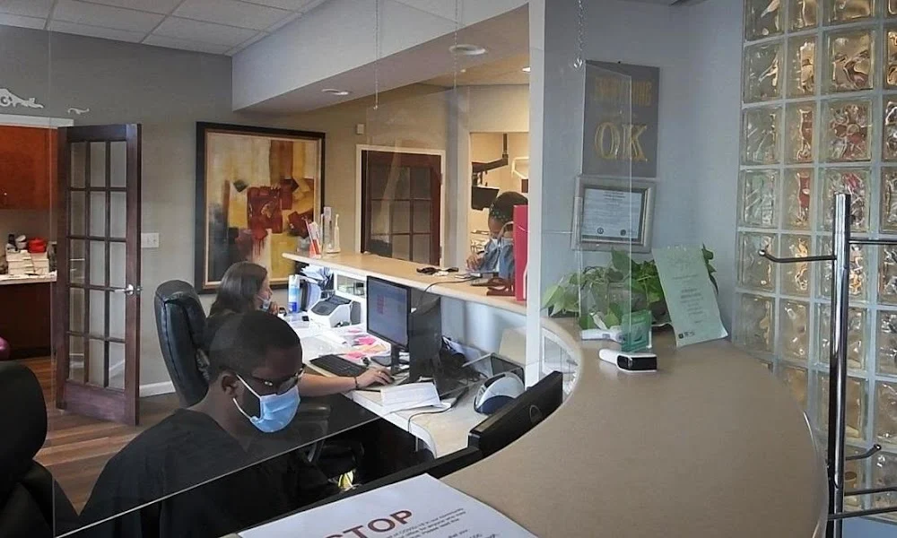 Your Smile Dental Wellness Center - Dr. Yvonne Caton-Hospedales Picture 10