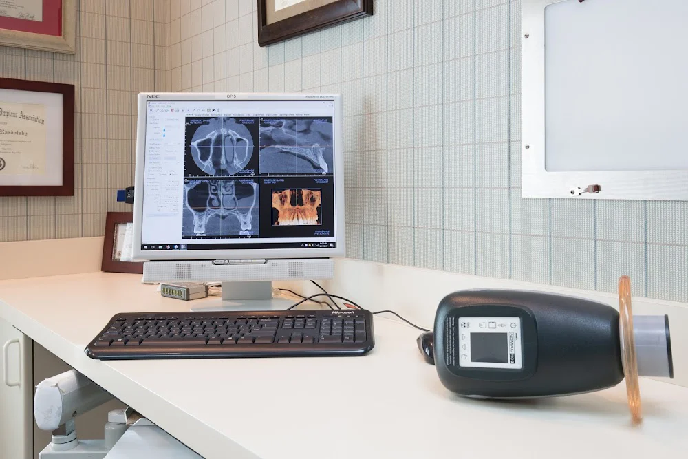 Lake Forest Dental Associates Picture 10