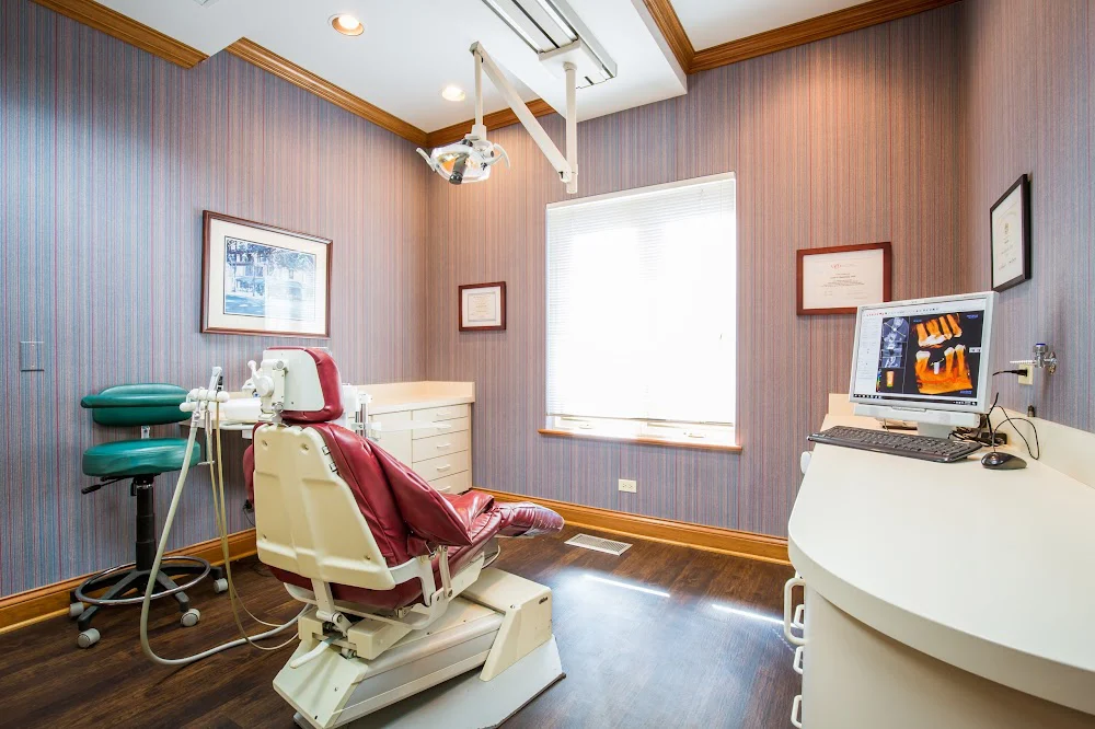 Lake Forest Dental Associates Picture 5