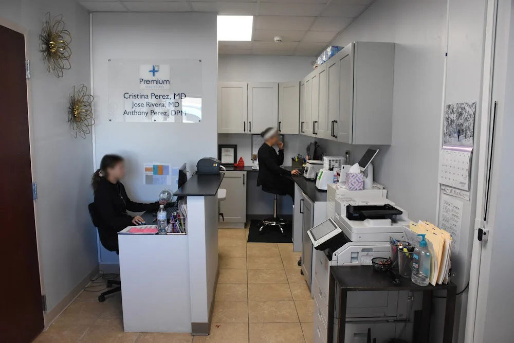 General Medicine Dentist Picture 4