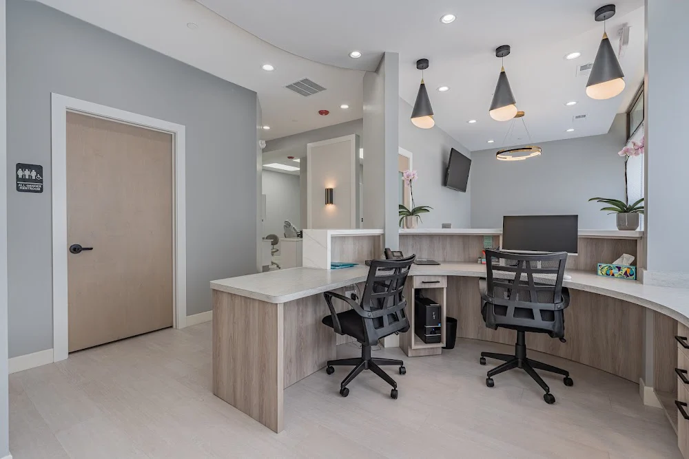 Bartlett Dental Studio Picture 6