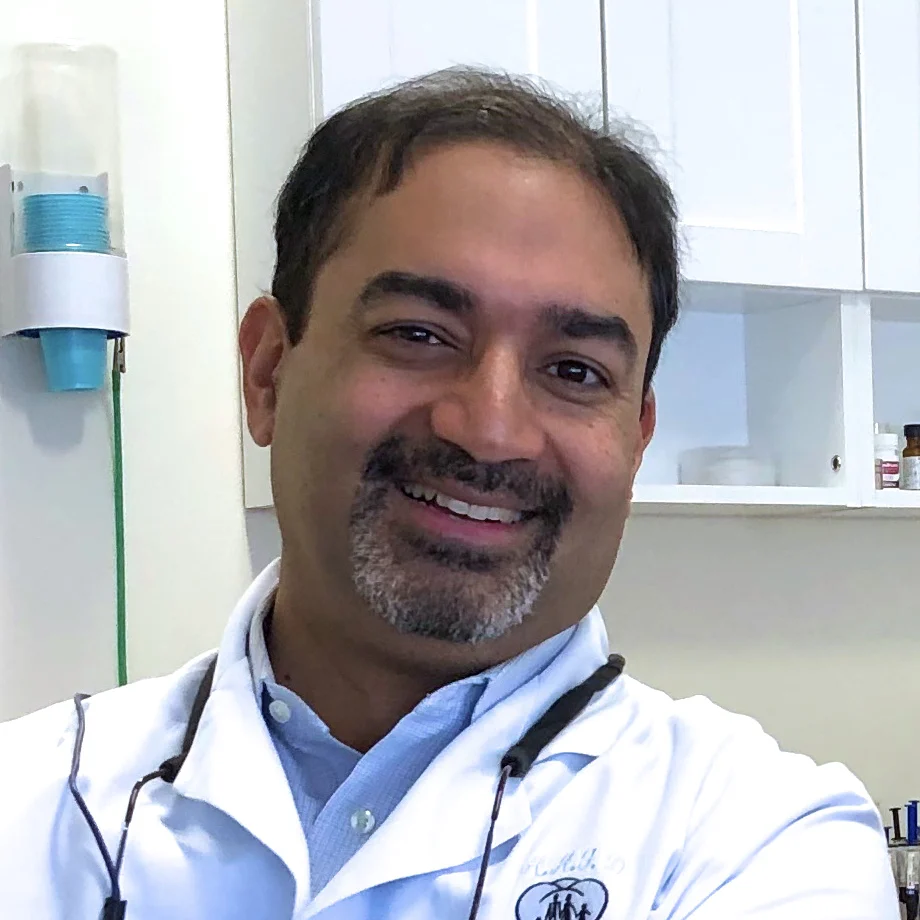 Dr. Sunjay Patil - Aquidneck Ave. Family Dental Picture 2
