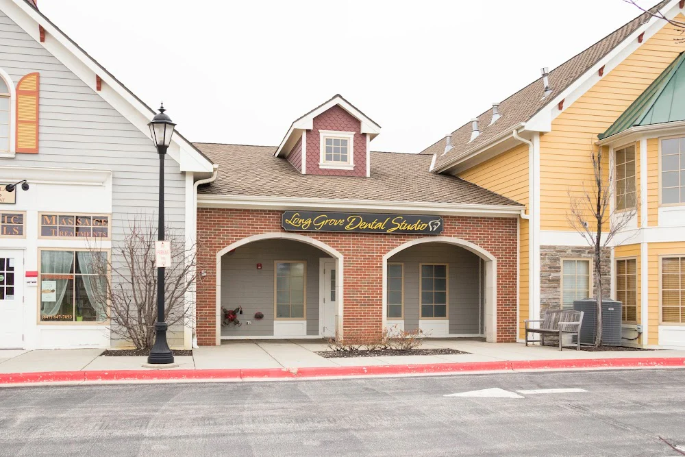 Long Grove Dental Studio Picture 1