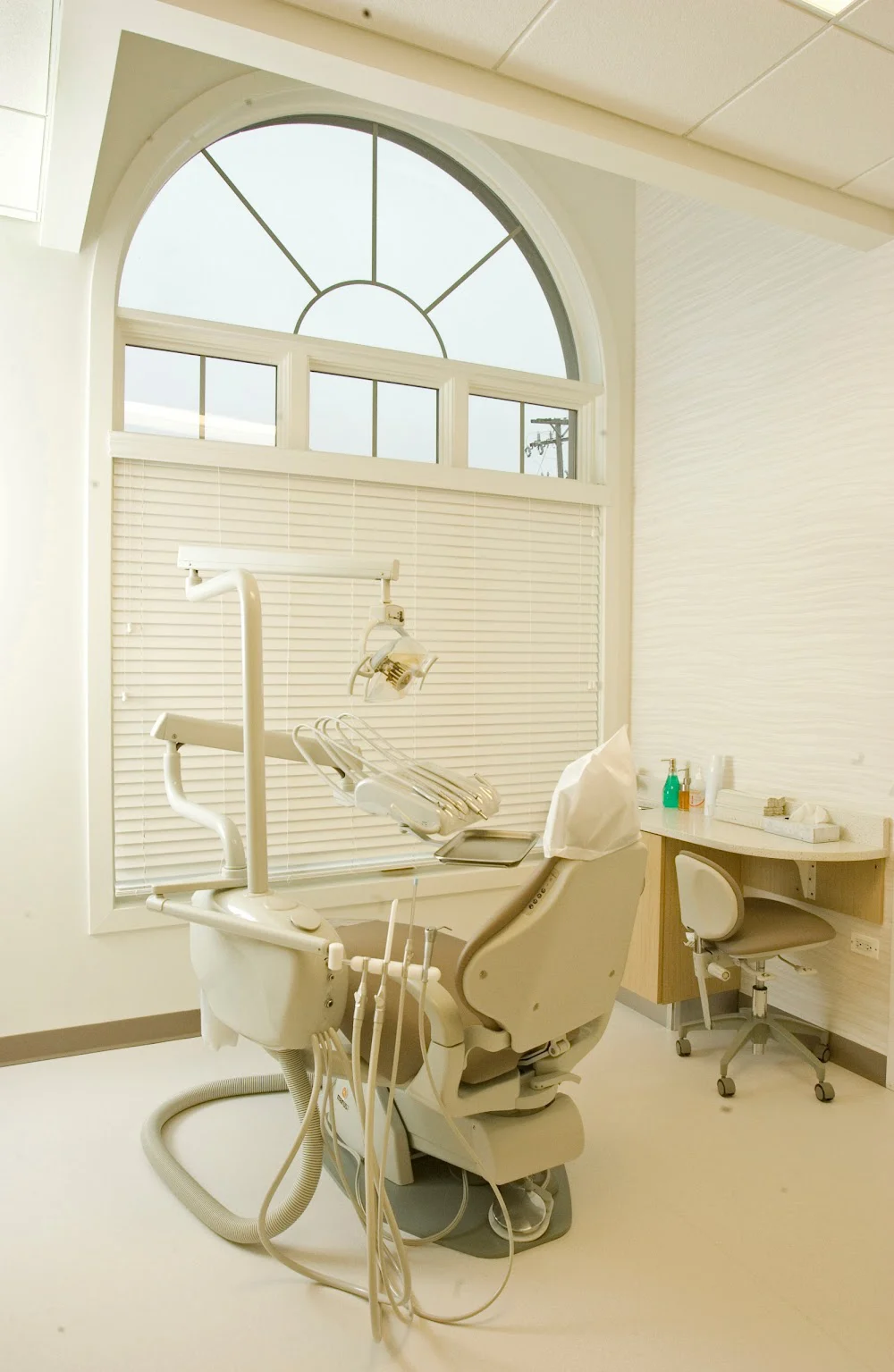 Dental Salon Schaumburg Picture 2