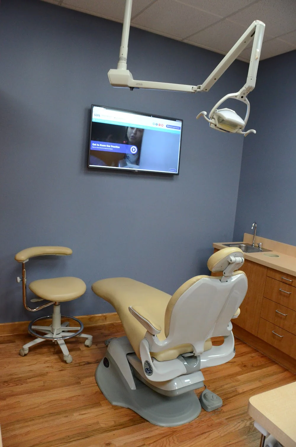 Schaumburg Dental Studio Picture 2