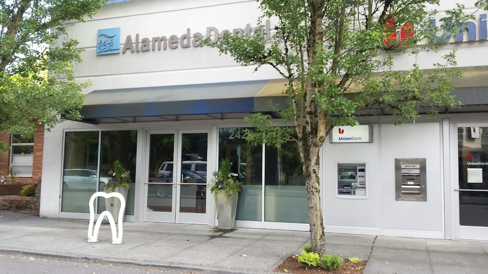 Alameda Dental Picture 2