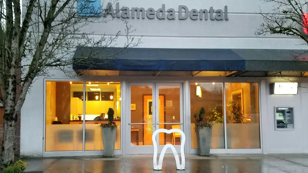 Alameda Dental Picture 1