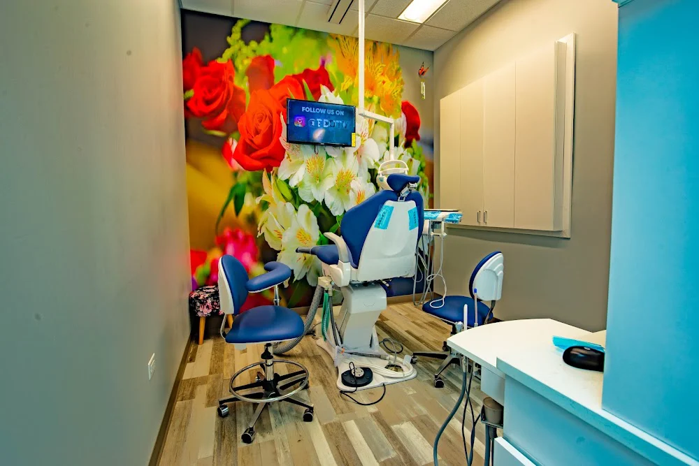Topline Family Dental Picture 7
