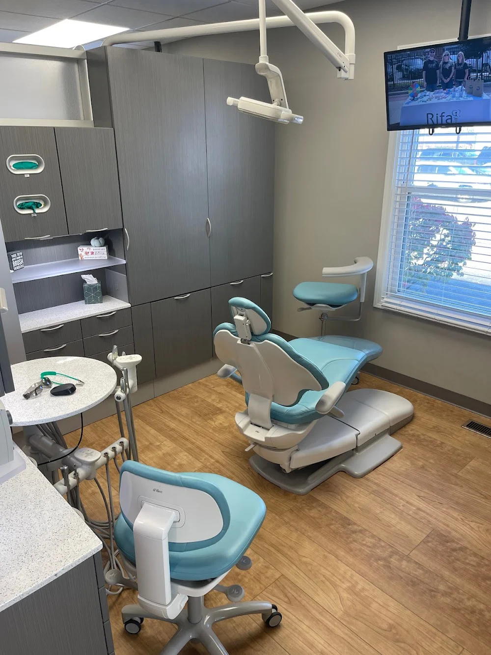 Rifai Dental Group: Hadie Rifai DDS, FAGD Picture 6
