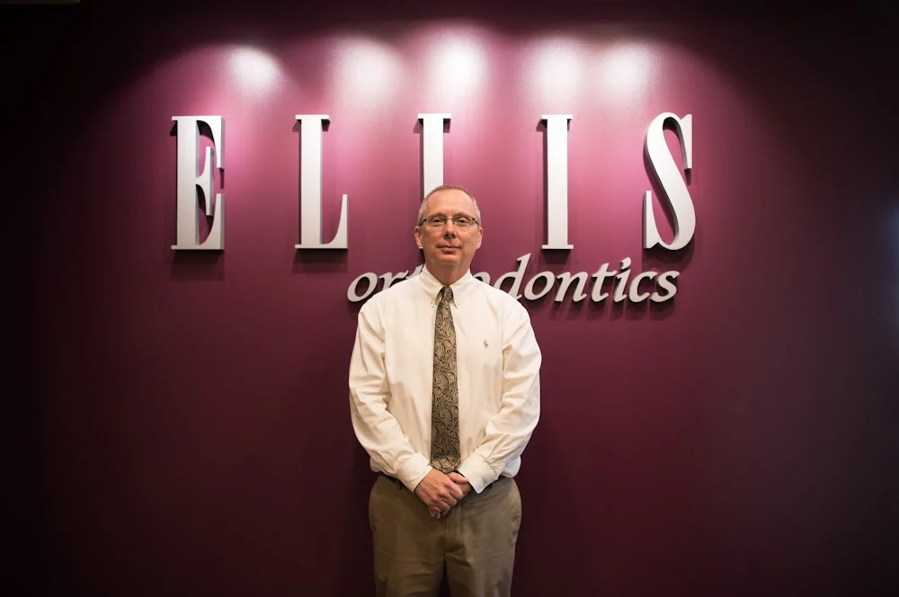 Ellis Orthodontics, LLC Picture 1