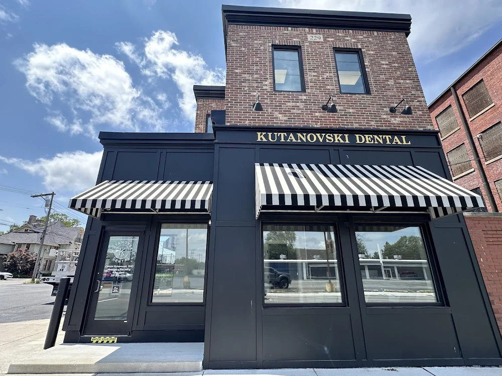 Kutanovski Dental Picture 1