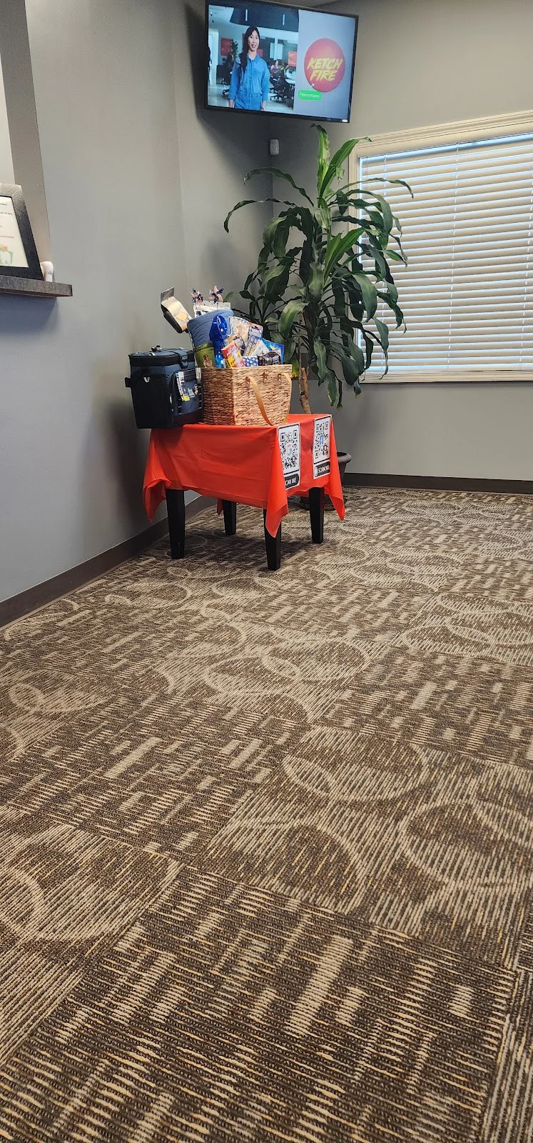 Michael H Min, DDS Picture 6