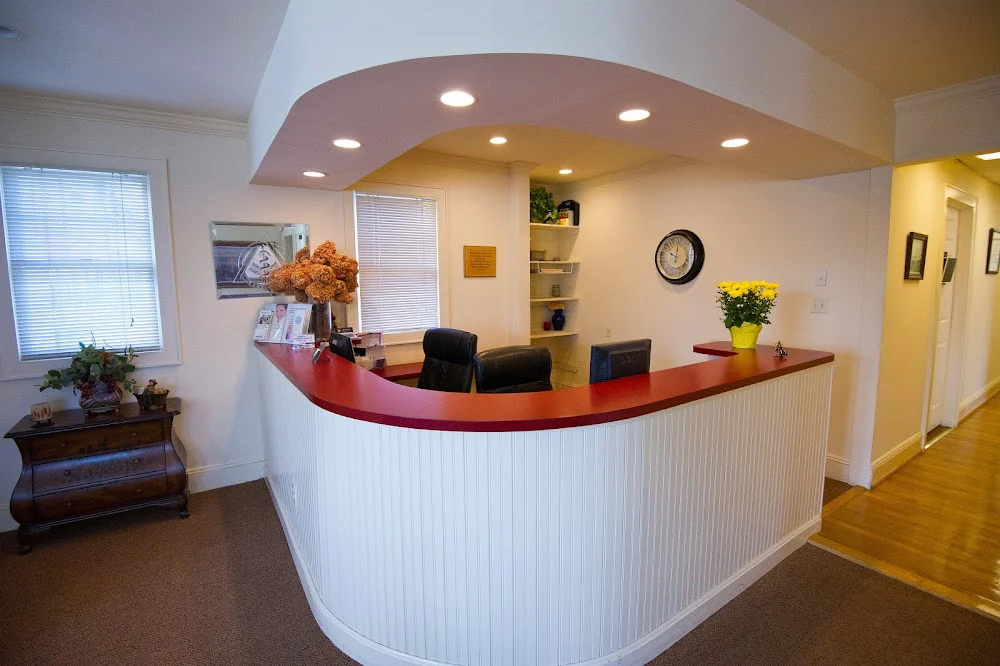 Advanced Dental Technology: Peterson John C DDS Picture 1