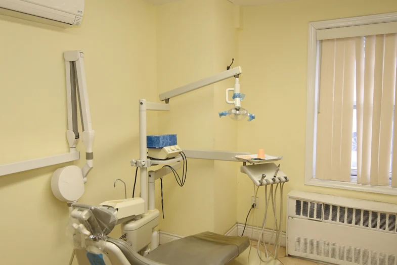Rakesh Khilwani DDS - Dental Implant East Meadow Picture 1