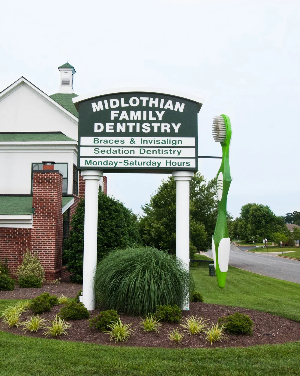 Midlothian Family Dentistry: Monacell William R DDS Picture 4