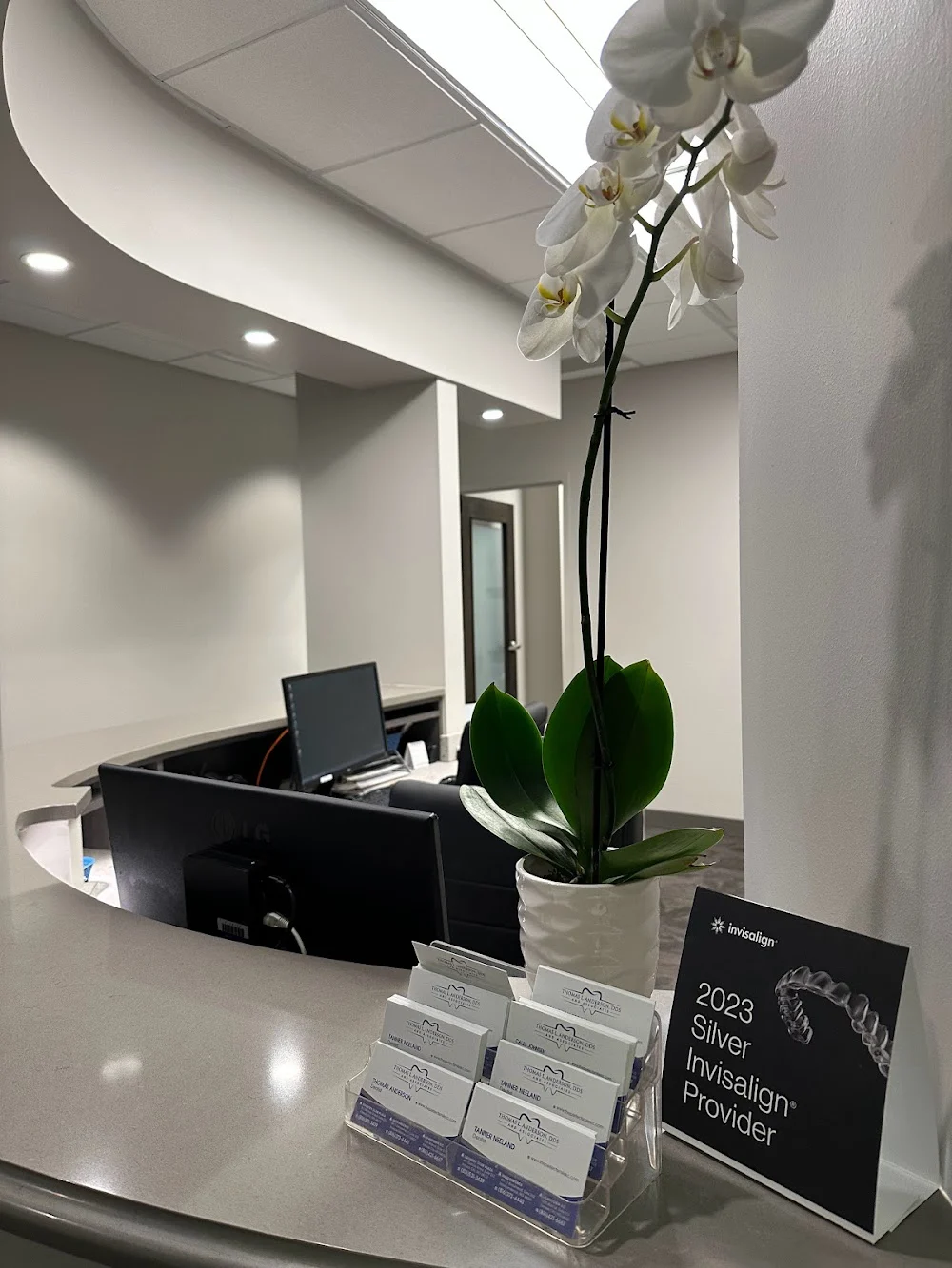 Thomas L Anderson, DDS and Associates Picture 4